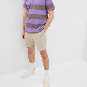 NWT GAP 8” Vintage Men’s Shorts : size 34